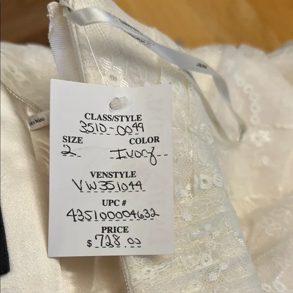 White By Vera Wang Ivory Lace Wedding Dress - New With Tag - Picture 5 of 16